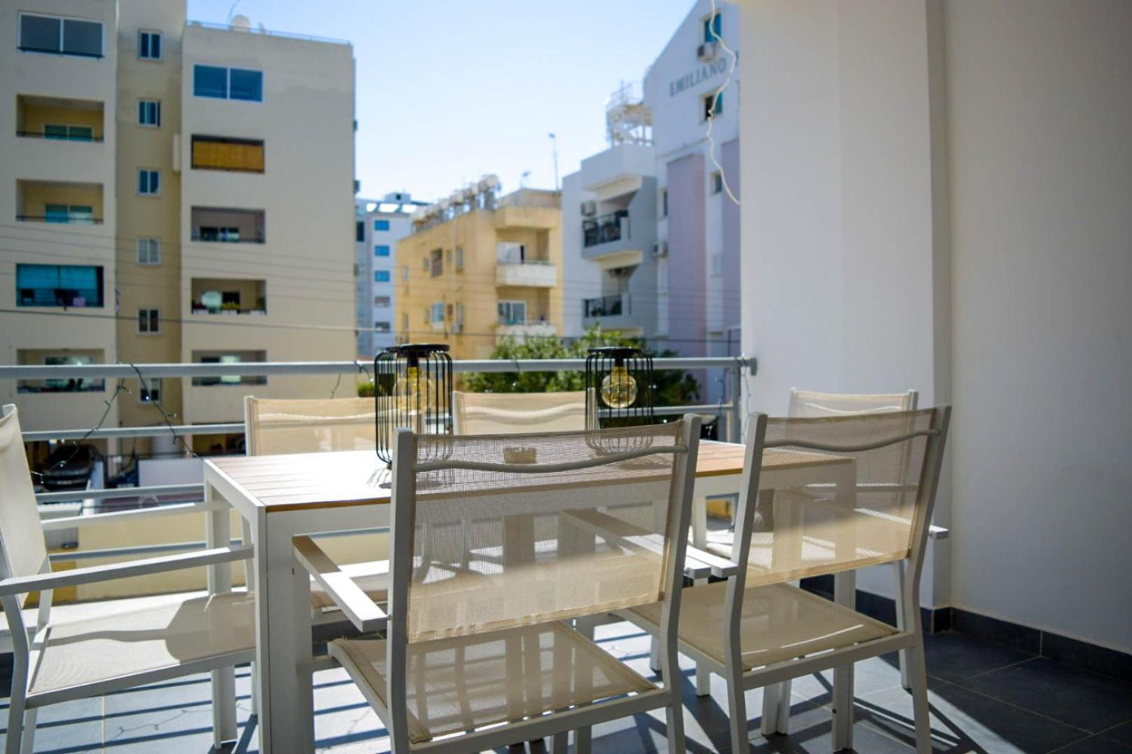 Coastal Getaway Daire Larnaca Dış mekan fotoğraf