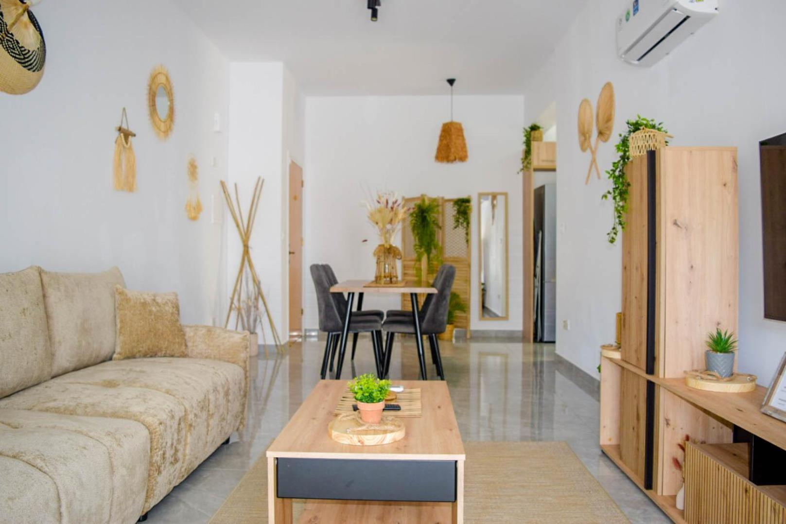Coastal Getaway Daire Larnaca Dış mekan fotoğraf